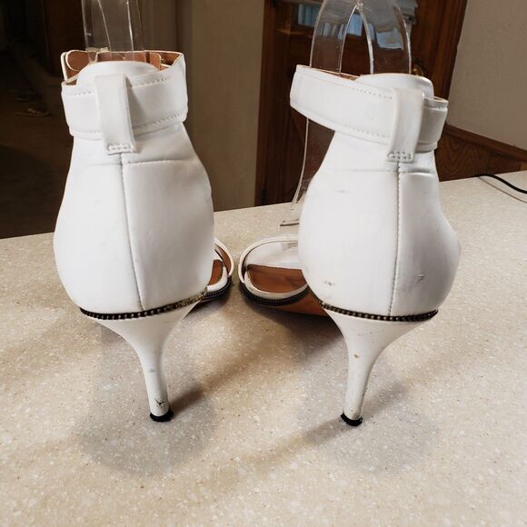 Givenchy White Leather Ankle Strap Stiletto Sandals Women’s EU 39 / US 8 - Picture 5 of 6